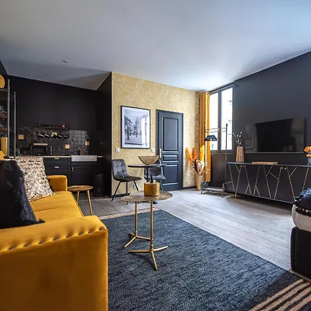 Apartment Monsieur Montmartre - Moulin Rouge